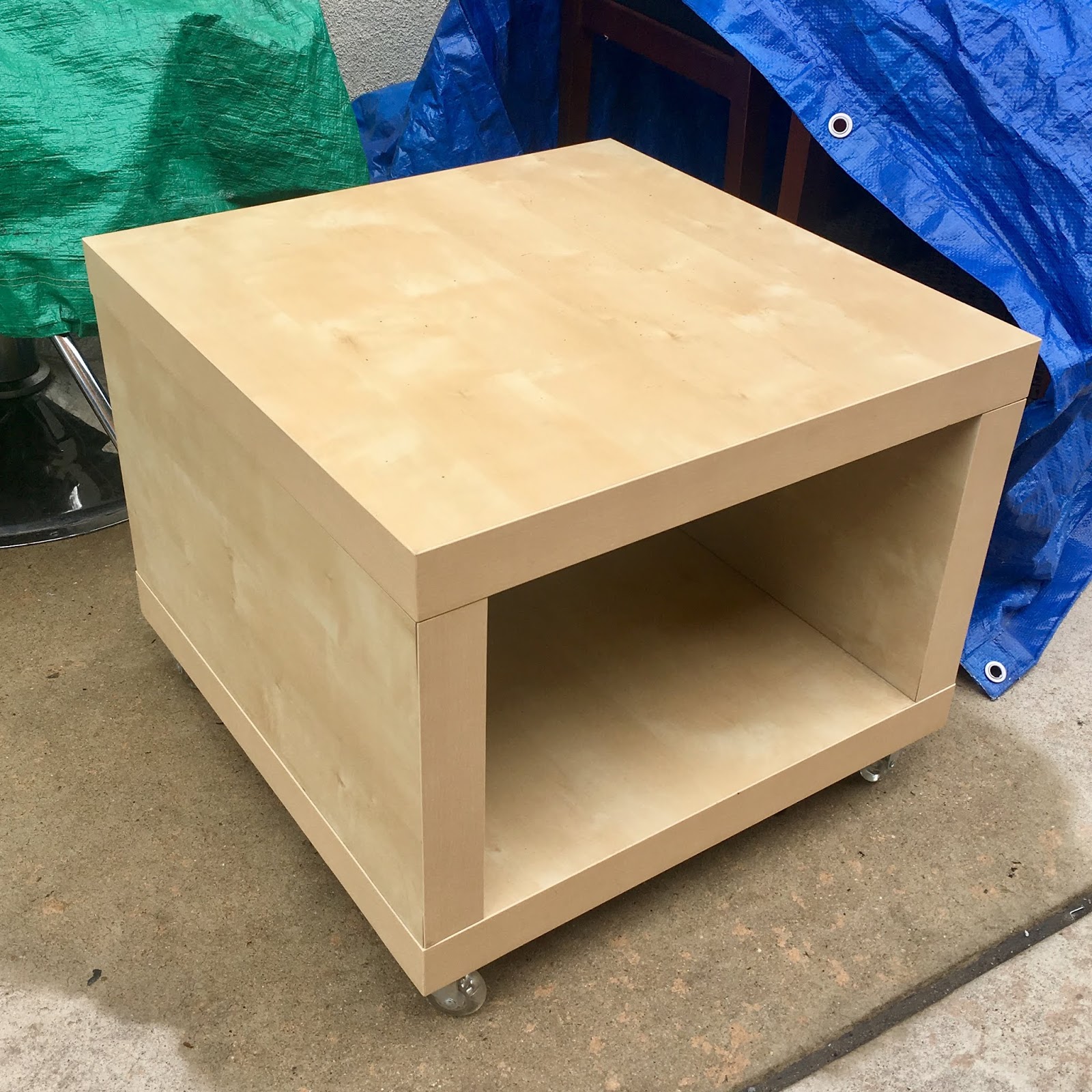 Uhuru Furniture & Collectibles Cubby on Wheels 25 SOLD