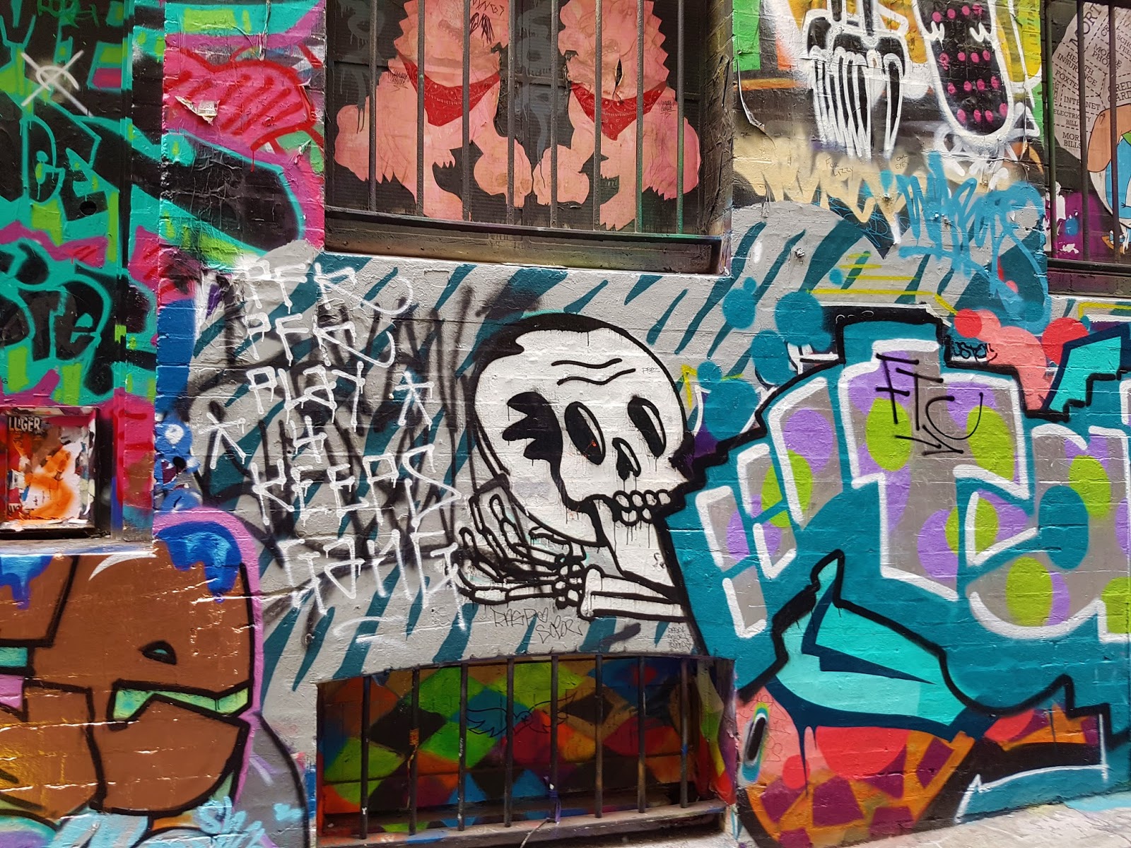 Graffiti Wallpaper Background