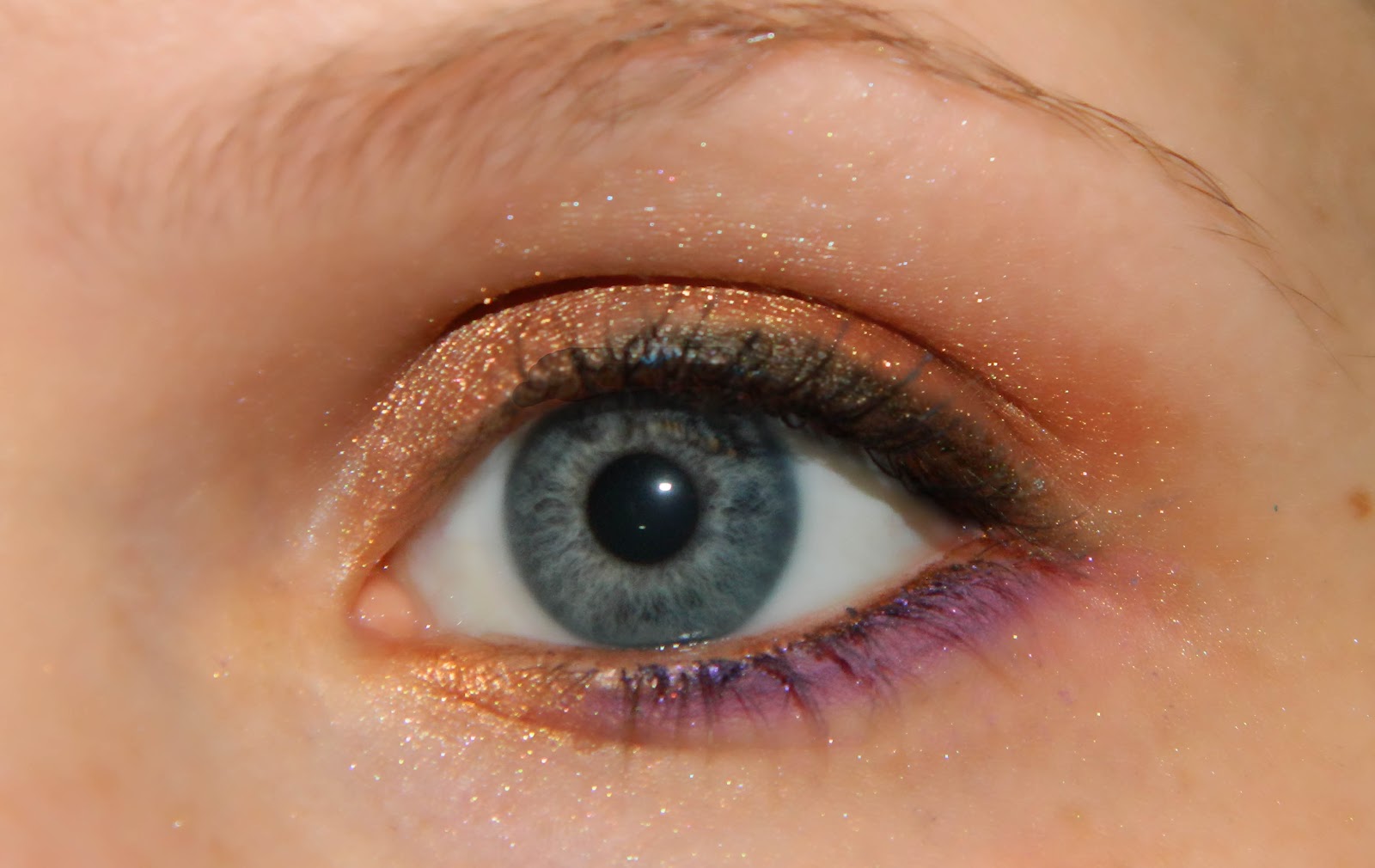 The Beauty Bandit Three Ways to Use Colored Liner