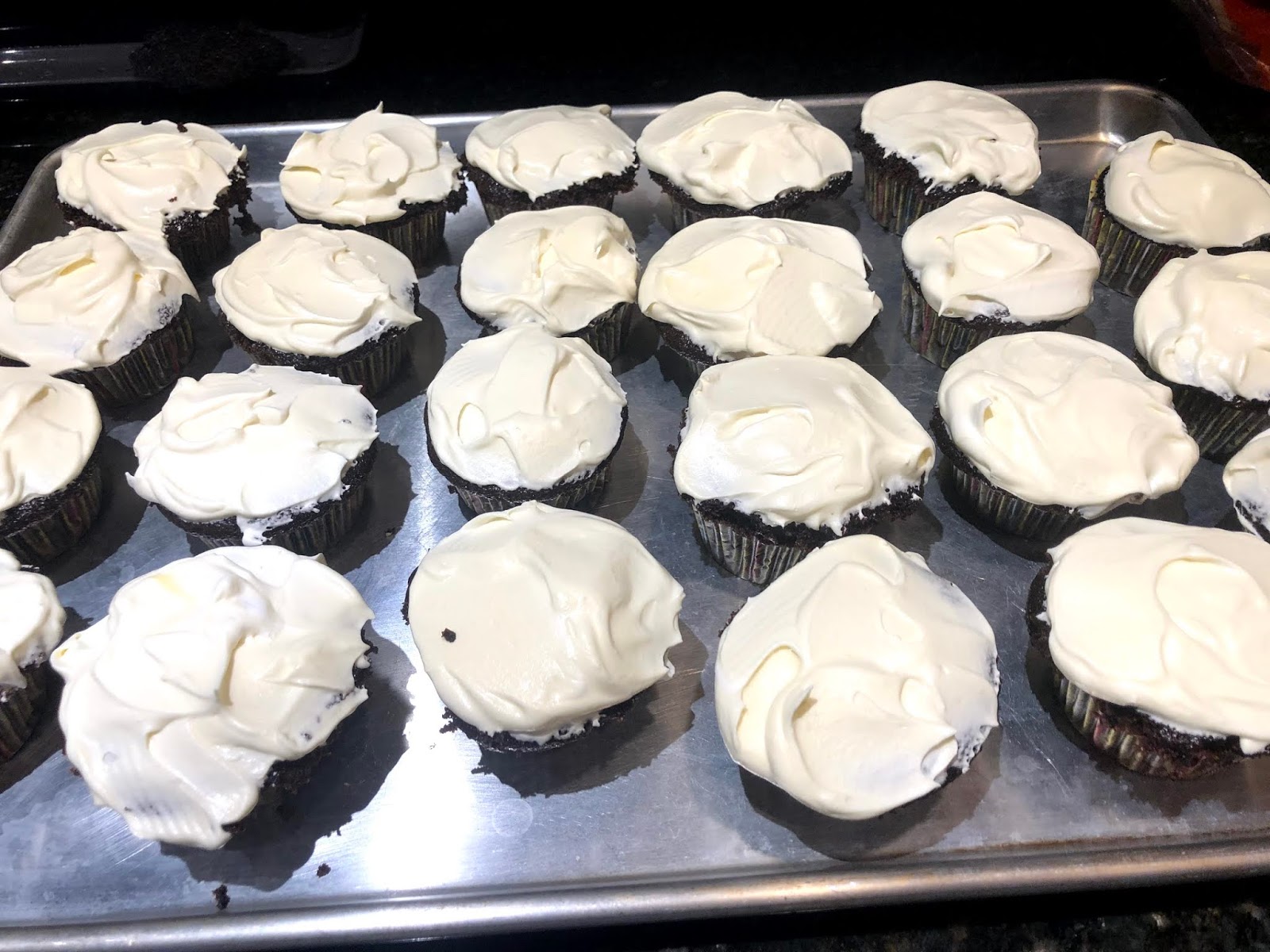 Life According to Steph Chocolate cupcakes with vanilla pudding cool