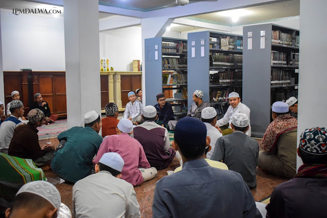 kunjungi kami di akun faspage FB dalwa Berita