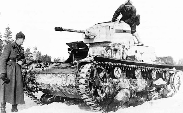 26 February 1940 worldwartwo.filminspector.com Finnish Vickers tank
