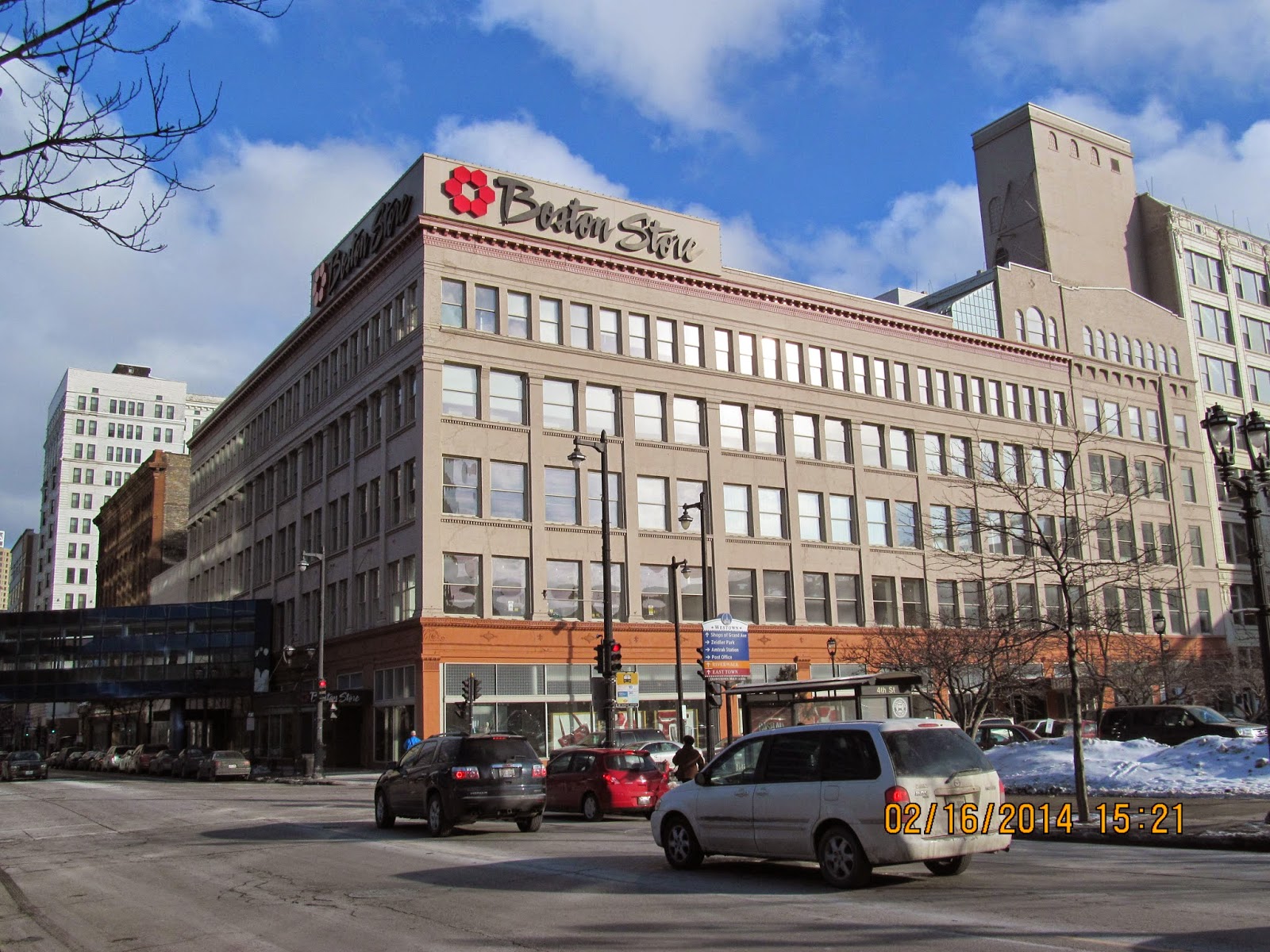 Trip to the Mall The Shops of Grand Avenue (Milwaukee, WI)