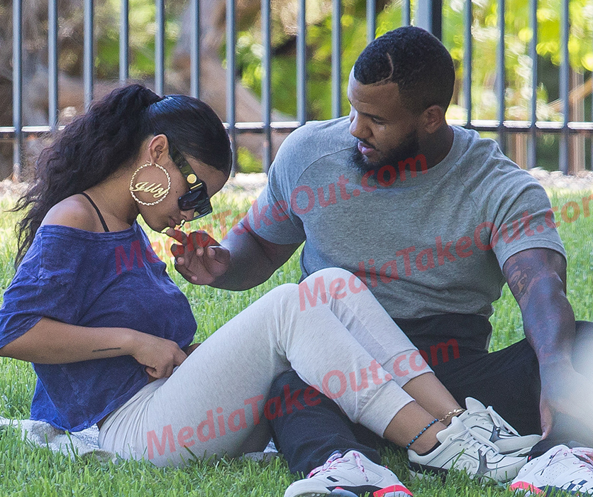 18++: Rapper Game caught 'finger b@nging' his GF and making her s...