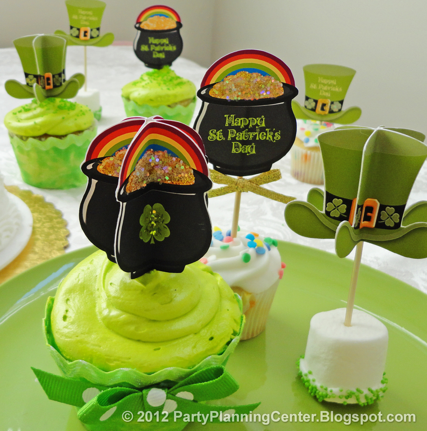 Party Planning Center Free Printable St Patricks Day Decorations  Party Planning Center Free Printable St Patricks Day Decorations