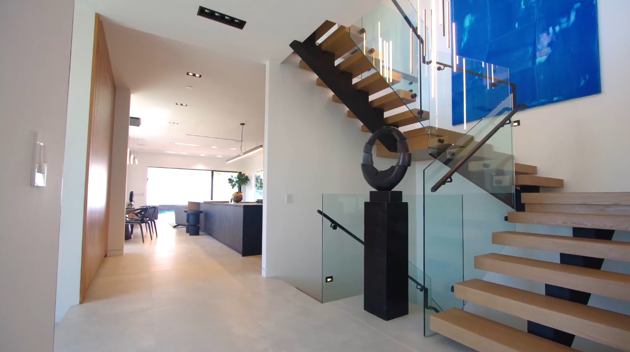 65 Photos vs. 1659 Marlay Dr, Los Angeles Luxury Home Interior Design Tour