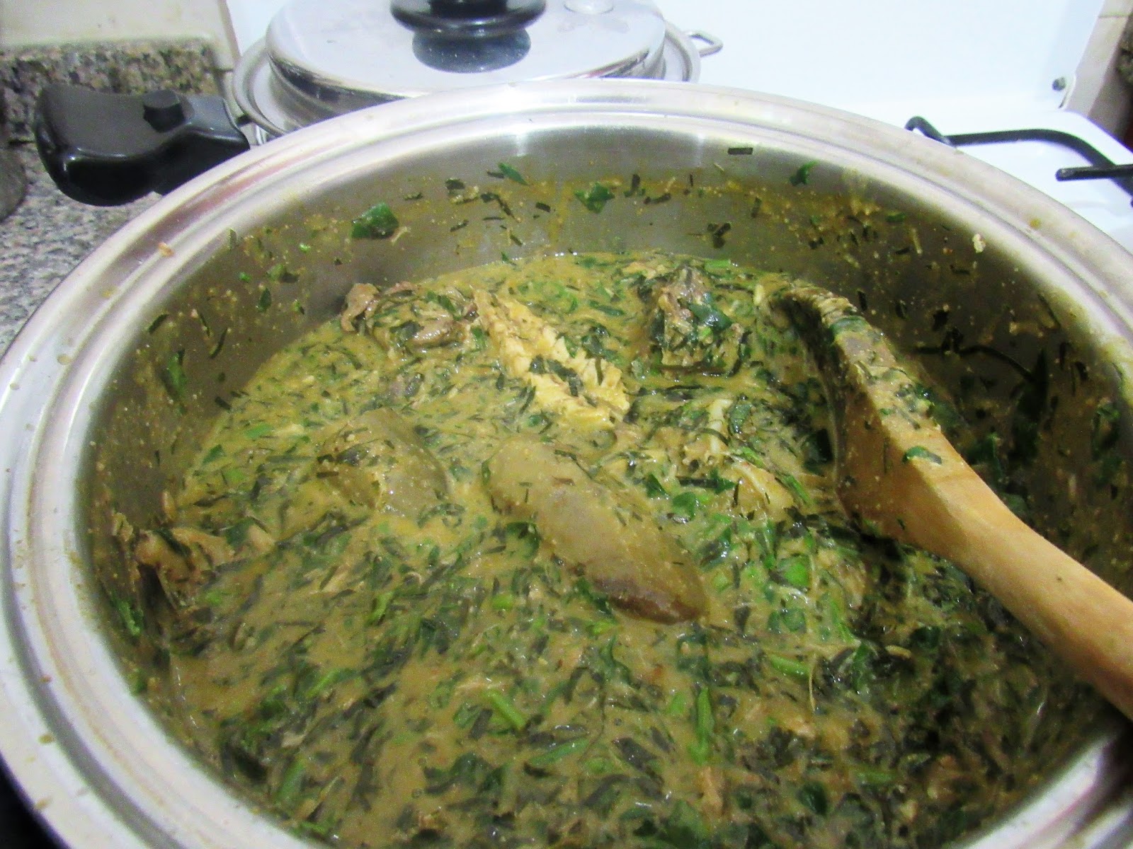 Recipe - Groundnut dry afang soup served with low carb guinea corn fufu