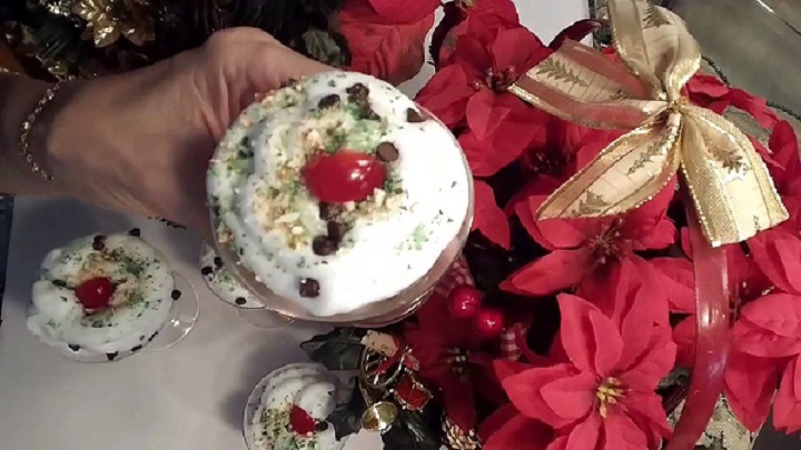 This is a Christmas holiday dessert made with ricotta cheese and whipped cream turned into a cannoli filling mousse for dessert