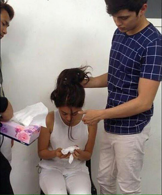 Viral photo of James Reid and Nadine Lustre has caught the netizens' attention! Why?! Viral photo of James Reid and Nadine Lustre has caught the netizens' attention! Why?!
