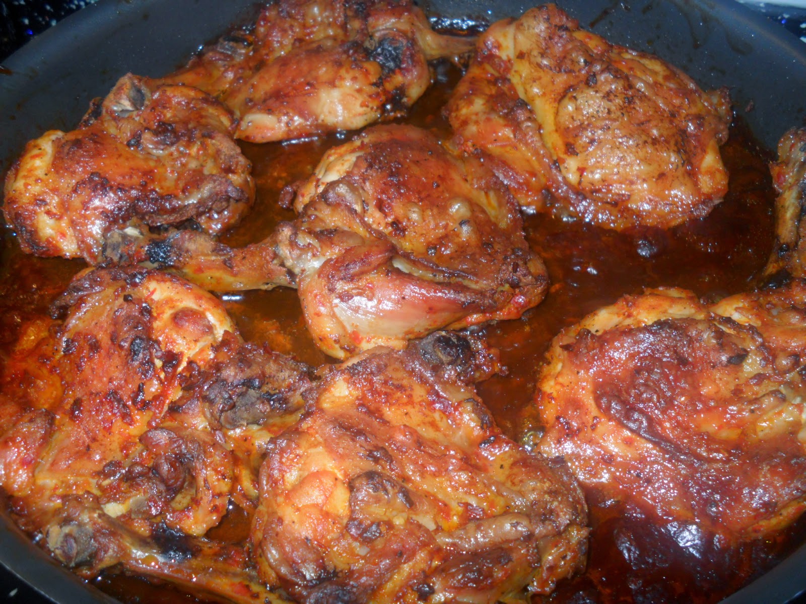 hüsniye�nin mutfağından FIRINDA SOSLU TAVUK PİRZOLA