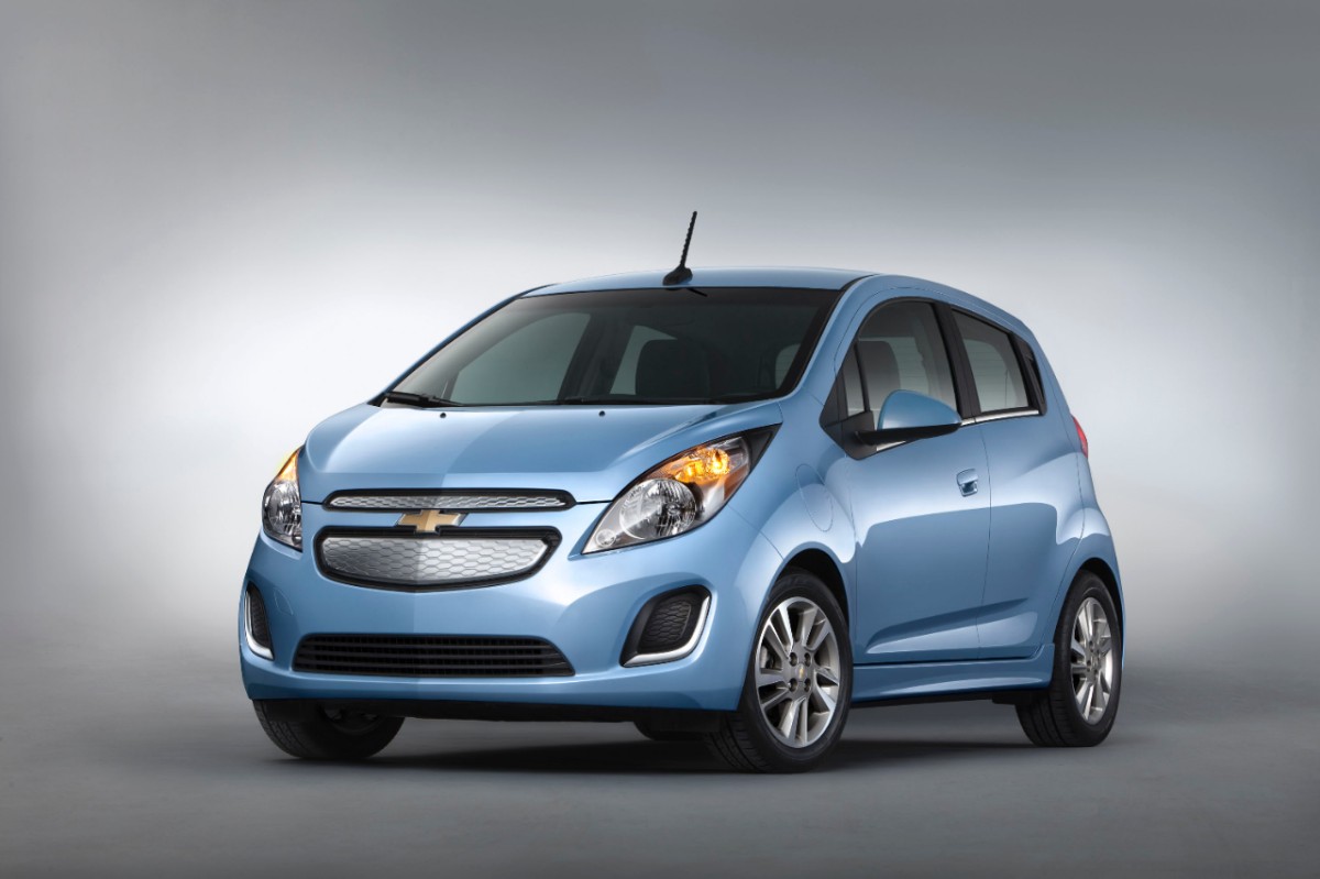 GM Prices Chevy Spark EV From 17 495 After Tax Credits Electric 