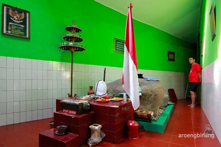 kelenteng pan kho bio pulo geulis bogor