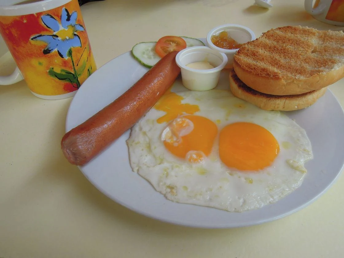 American breakfast in Boracay