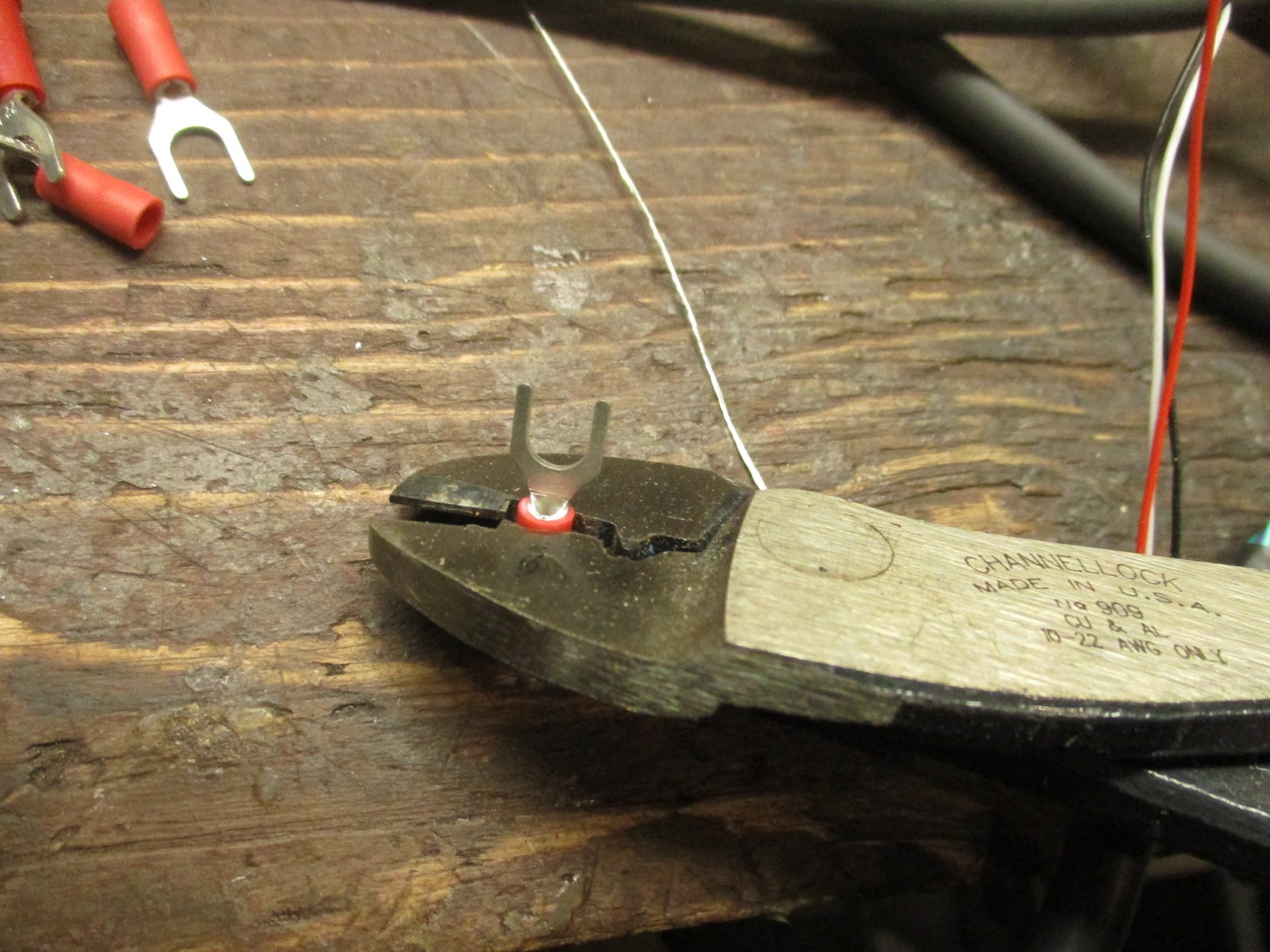 DIY Knifemaker's Info Center: VFDs: Part 5 - Remote Control