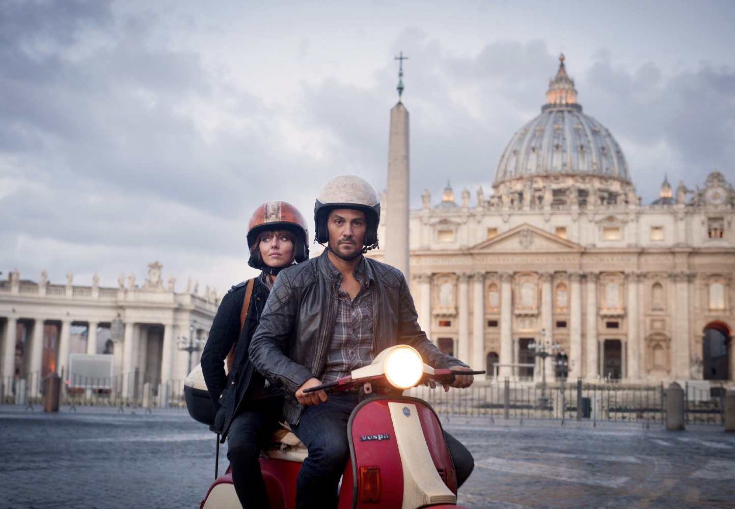 HOOTEN & THE LADY Season 1 Trailers, Images and Poster The