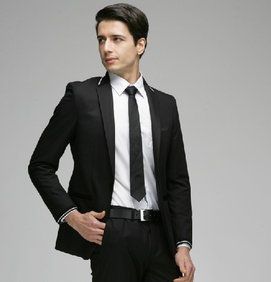 Fashion Men Suits Blog: The Necessary Tips for Mens Dress