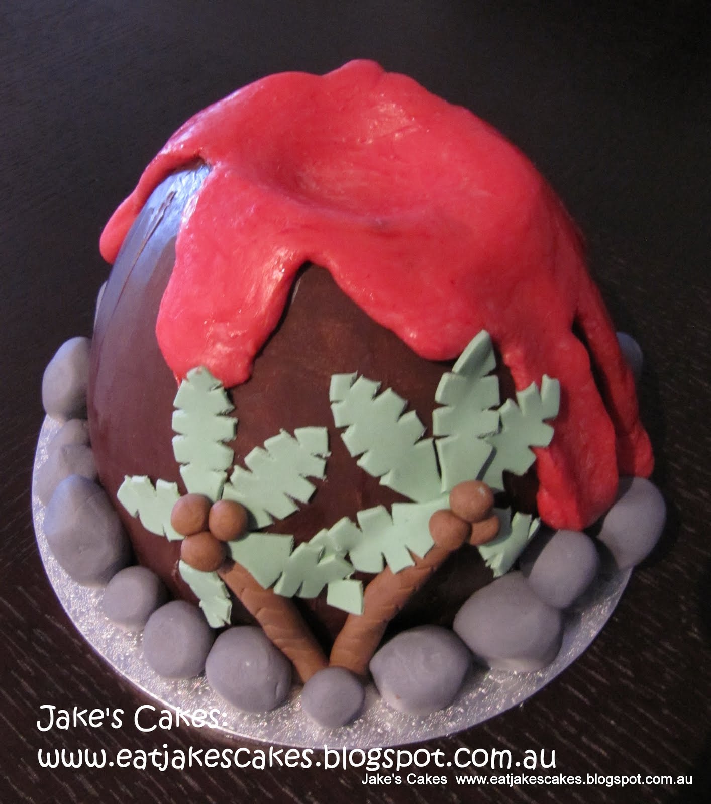 Jake's Cakes Volcano cake