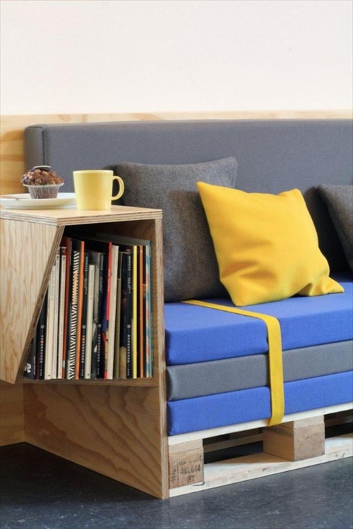 Pallet Sofa - Inexpensive Seating Arrangement Ideas - Pallet Furniture