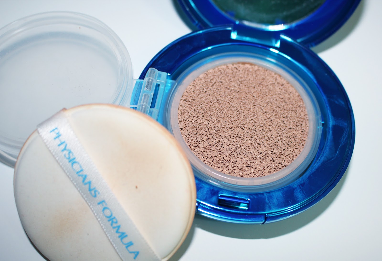 Physicians Formula Mineral Wear ABC Cushion Foundation SPF 50