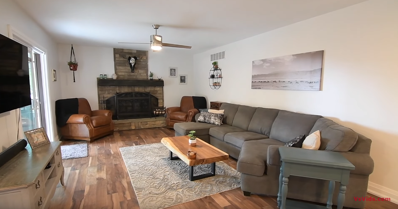 30 Photos vs. 3a Pebble Beach Dr, Cobourg - Open House Video Tour - Luxury Home & Interior Design 30 Photos vs. 3a Pebble Beach Dr, Cobourg - Open House Video Tour - Luxury Home & Interior Design