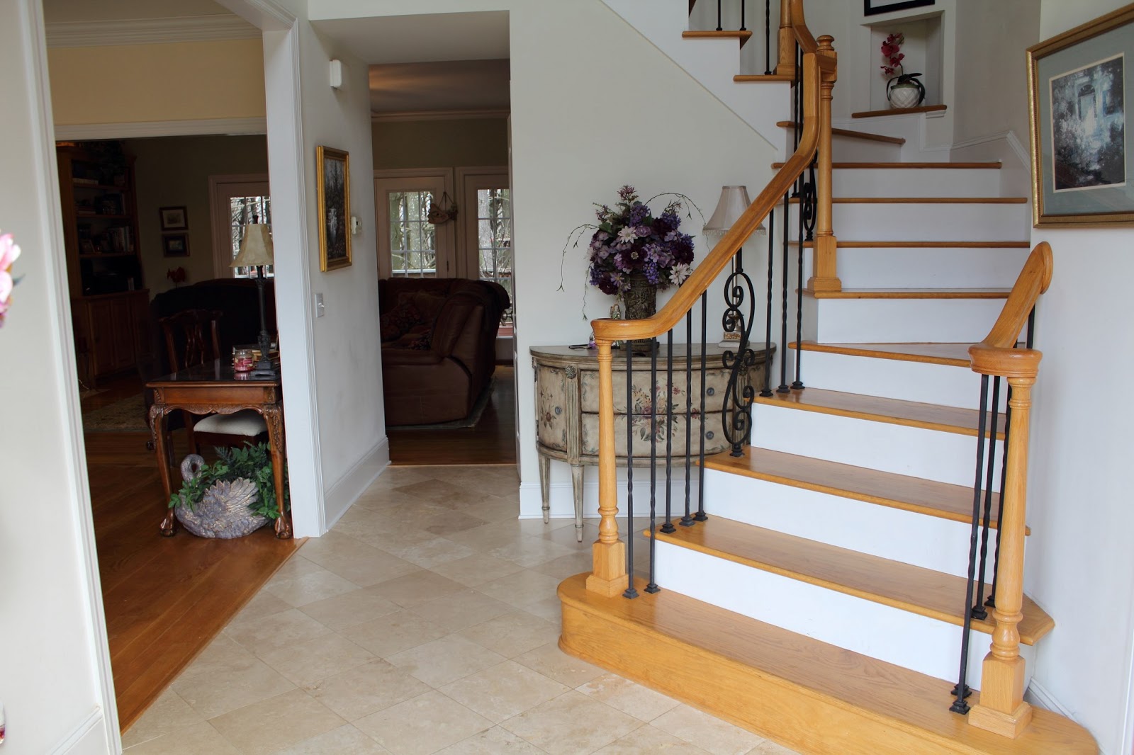 Sewanee, Tennessee Home For Sale Foyer and Stairway To The Top Floor