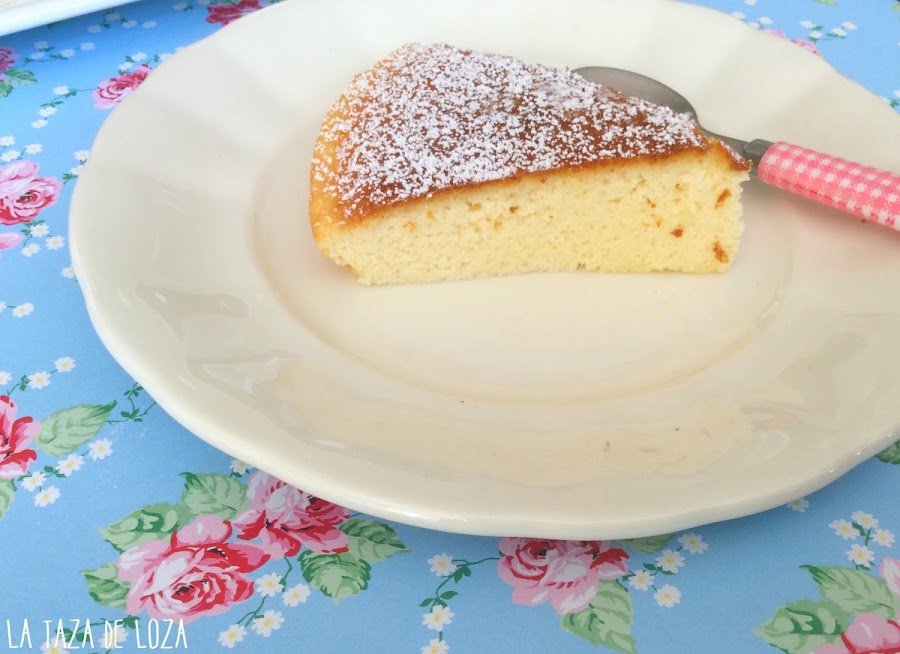 trozo-de-tarta-japonesa-de-queso-