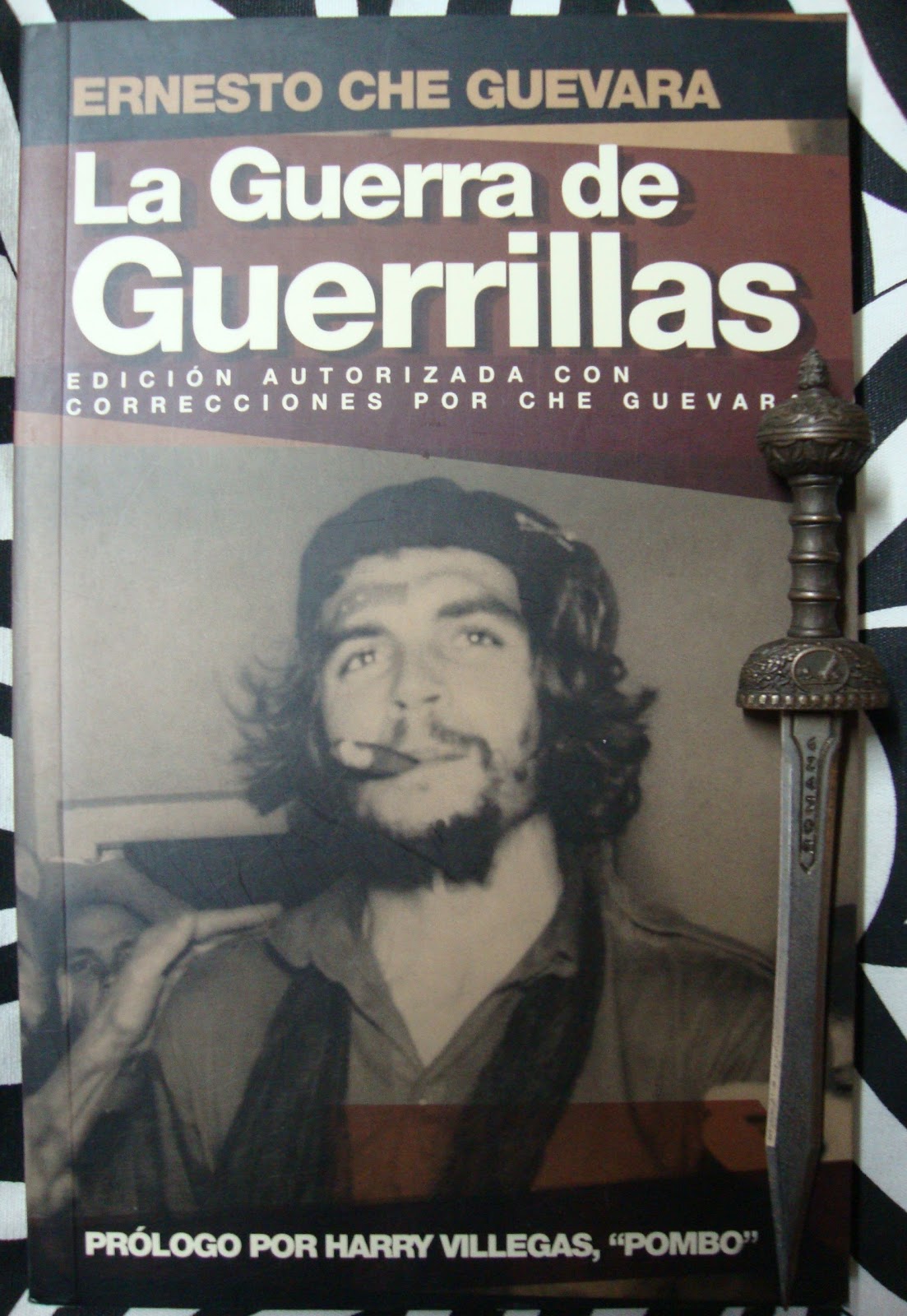 Libros de Olethros LA GUERRA DE GUERRILLAS. Ernesto Che Guevara