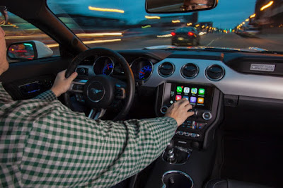 Ford i Toyota acceleren un estàndard d'aplicacions de smartphones per a vehicles