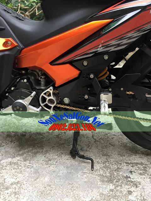 Sơn xe Exciter 2011 màu đen cam Sơn xe Exciter 2011 màu đen cam