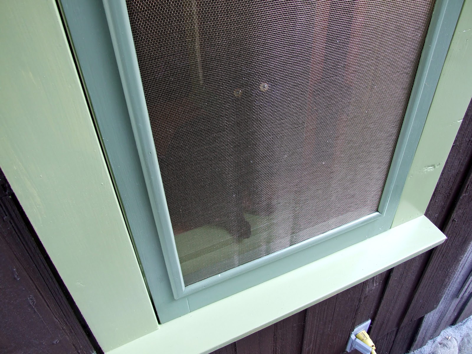 1915 Cottage Wood Window Screens