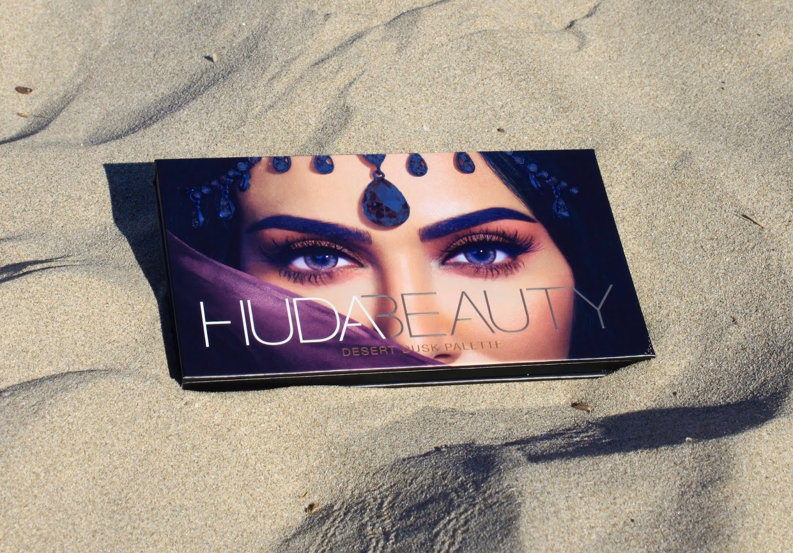 Makeuptwice Desert Dusk Huda Beauty