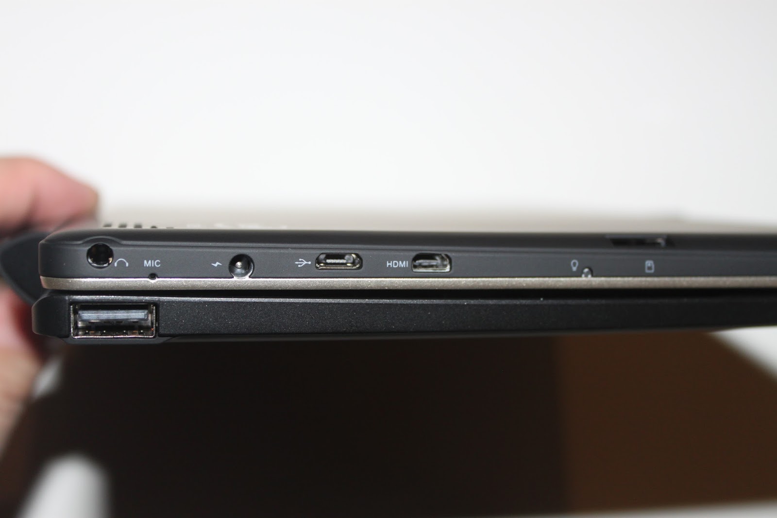 Stereowise Plus: Nextbook Flexx 10 Quad-Core 10.1" 2-in-1 Tablet Review