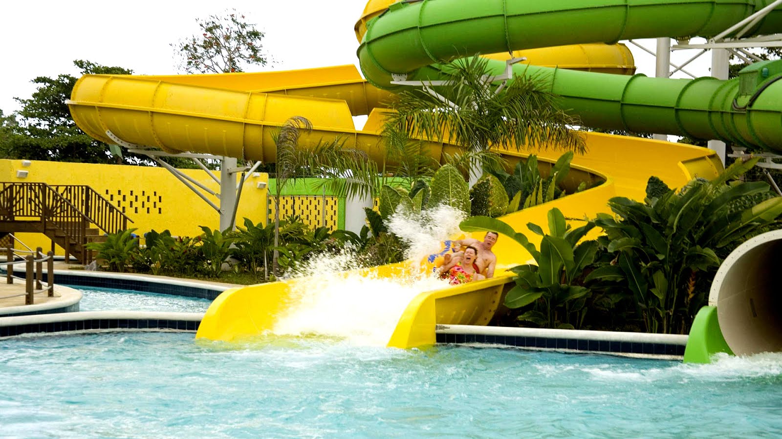 Six Flags Great Adventure Park - Trip to Park