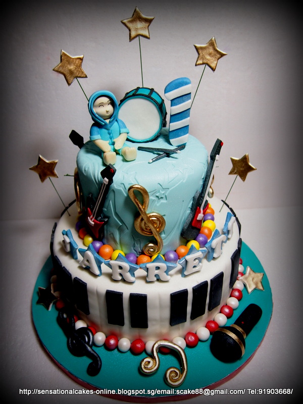 The Sensational Cakes MUSICAL ROCK STAR CAKE SINGAPORE / 1ST BIRTHDAY