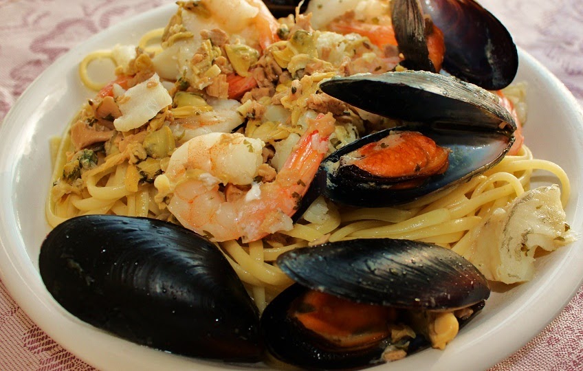 Mussels, Scallops, Clams, Shrimp Scampi Over Linguine Recipe What's