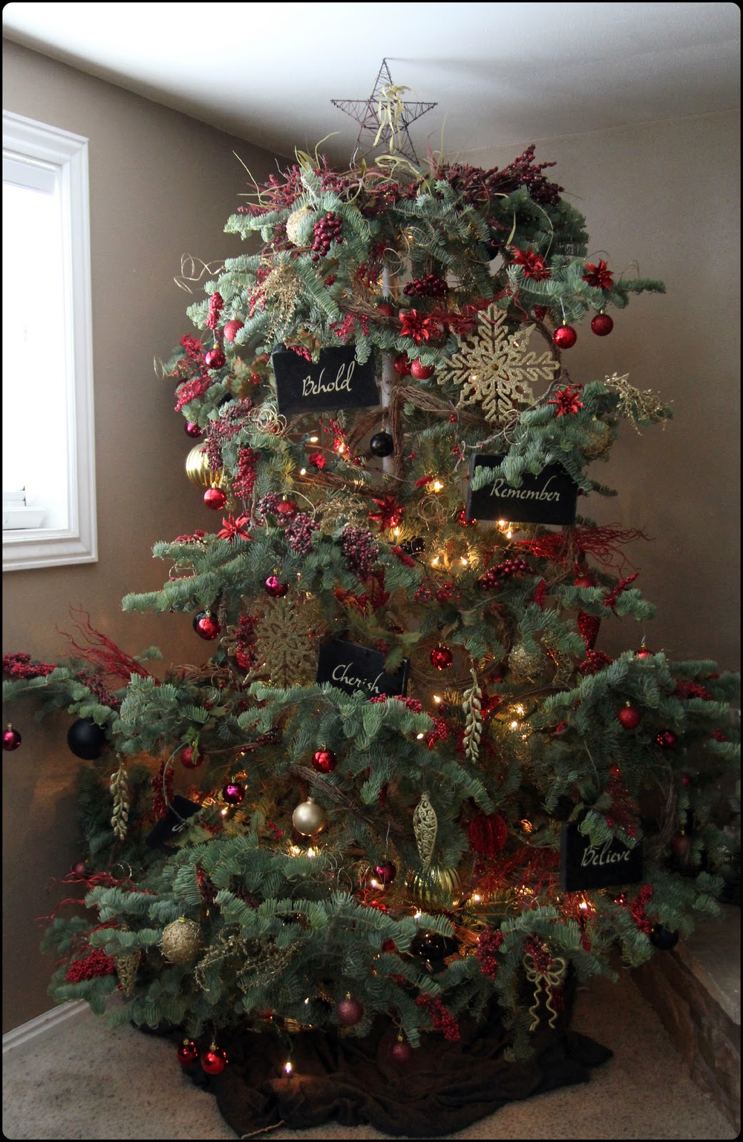Drab to Fab: Christmas Tree