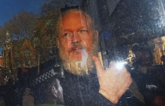 O que a prisão de Julian Assange revela para nossa sociedade