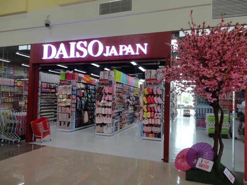 RRHI urges the public to shop only from authorized Daiso Japan PH