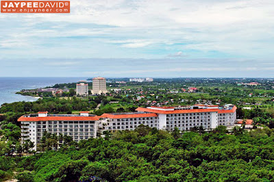 Mövenpick Resort and Spa, Moevenpick, Hilton Cebu, Mactan, Lapu Lapu city, White sand beach, Cheap Hotels, Accommodation, Bantayan,Shangri-la