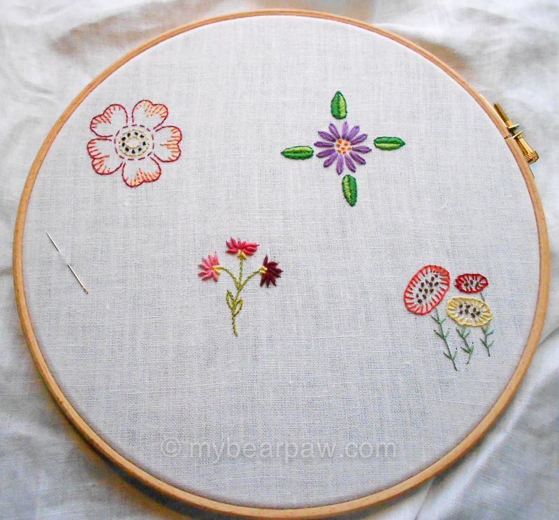 retro embroidered motifs pair