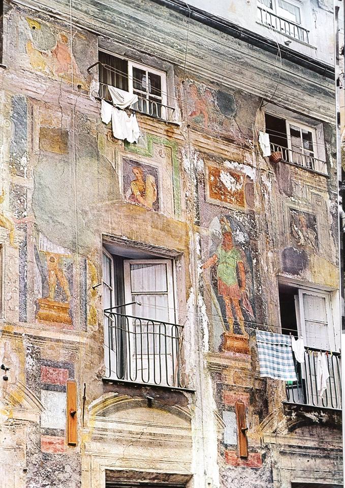 C'ERA UNA VOLTA GENOVA Poche note sui