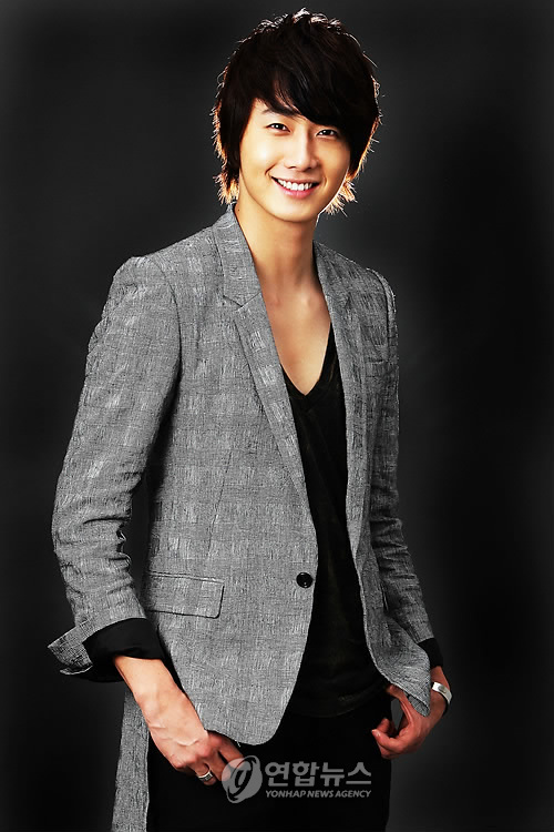 Foto-Foto Jeong Il-woo ~ KUMPULAN FOTO FOTO