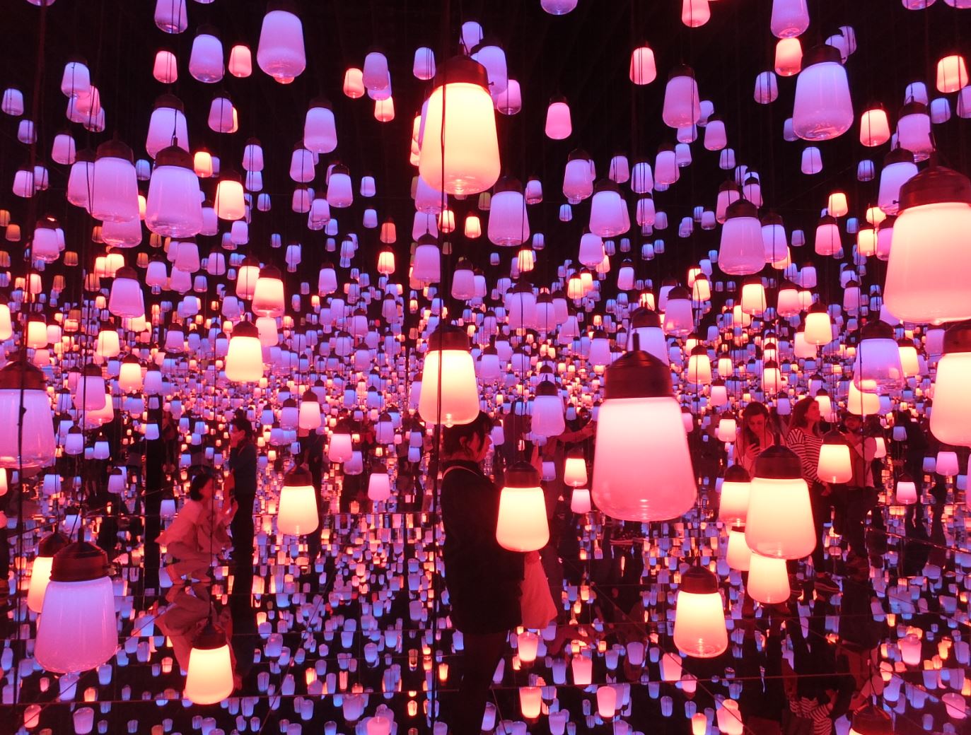 10 Tips for visiting teamLab Borderless Digital Musuem Tokyo