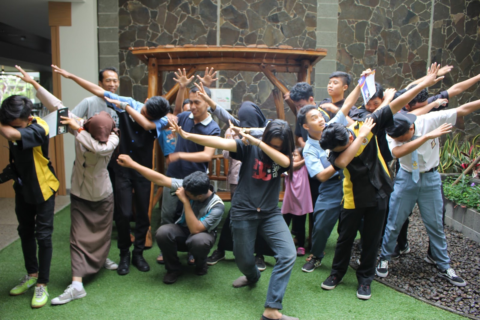 Perpisahan Siswa Prakerin Studio Pelangi Perpisahan Siswa Prakerin Studio Pelangi