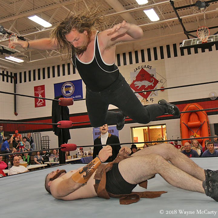midwest indy wrestling photos by Wayne McCarty