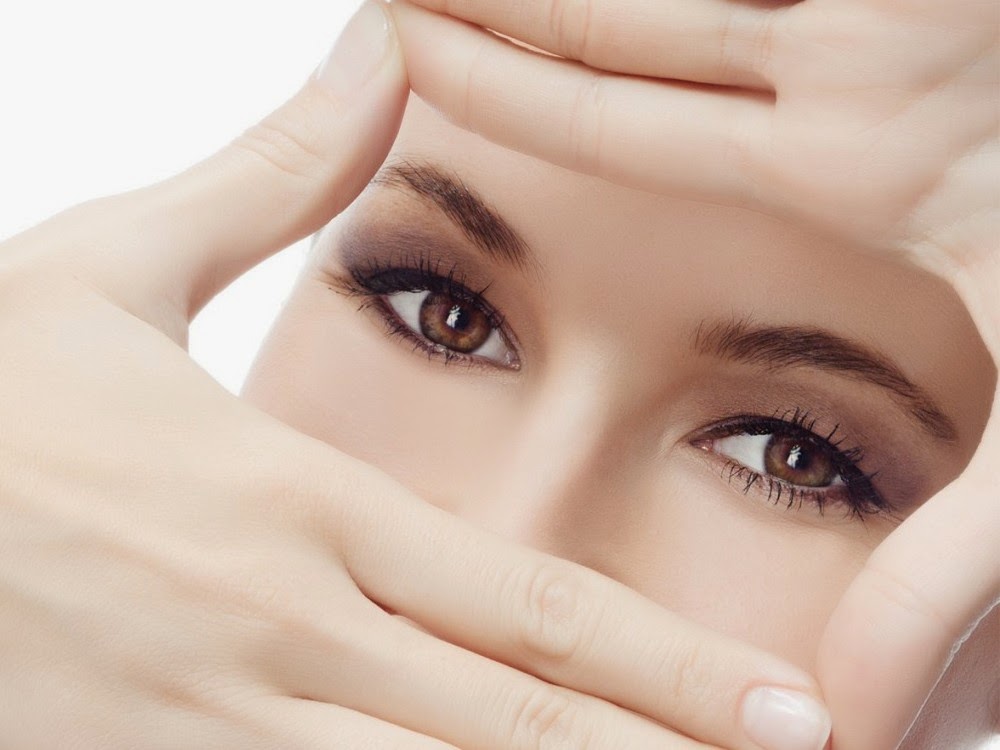 10 Tips Cara Merawat Mata yang Benar - Obat Alami
