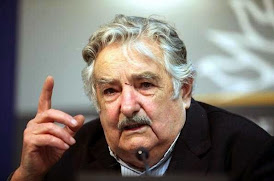 "PEPE" MUJICA / "A los que les gusta mucho la plata hay que correrlos de la política"