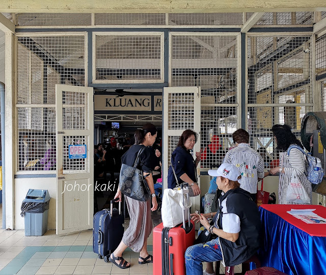 Original Kluang Rail Coffee, Johor. Still the Same since 1938 Original Kluang Rail Coffee, Johor. Still the Same since 1938