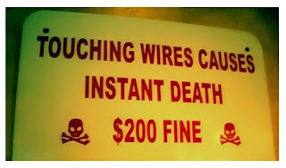 Funny Notice Board Images | नोटिस के नाम पर शरारती तत्वों ने लिखा कुछ ऐसा जिसे देख किसी के भी होठों पर हंसी आ जाए Funny Notice Board Images, funny letter board signs