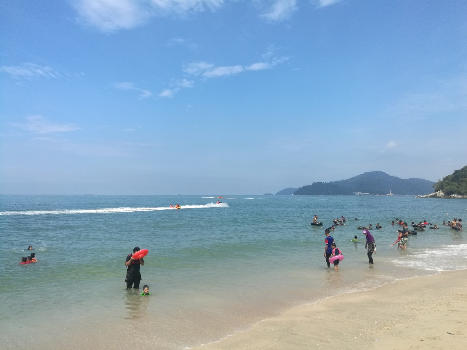 Homestay menarik di teluk batik image